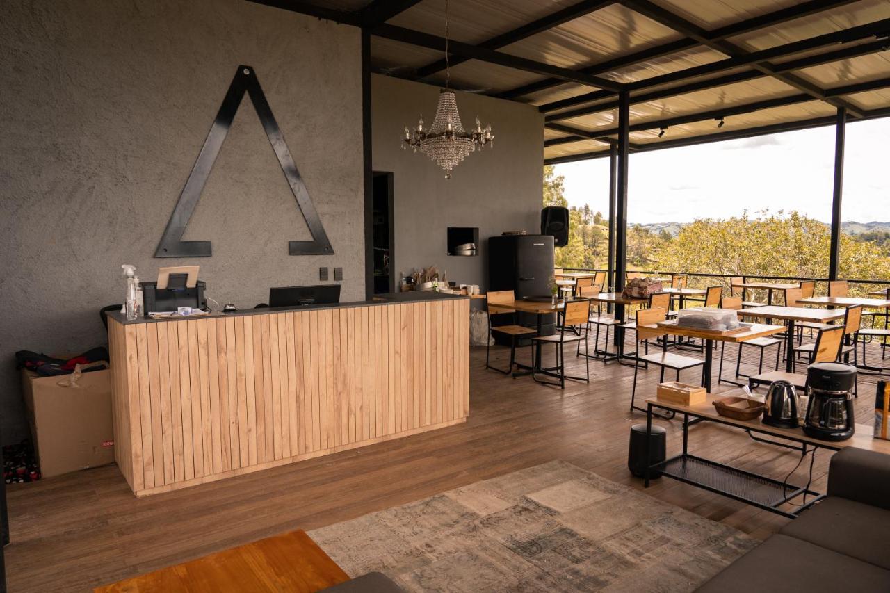 The Boato Hotel Guatape Luaran gambar The interior of the restaurant