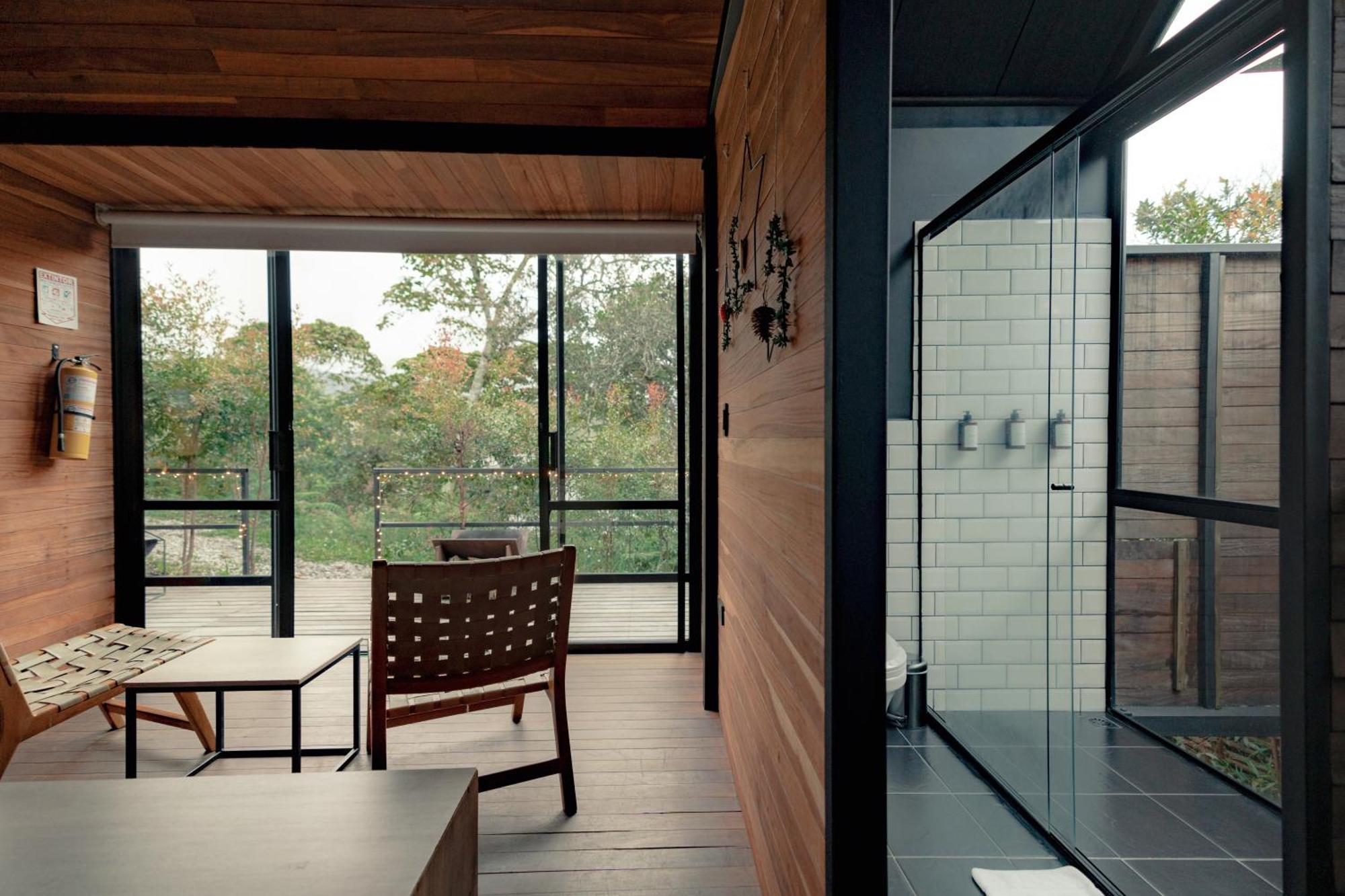 The Boato Hotel Guatape Luaran gambar Interior of the house
