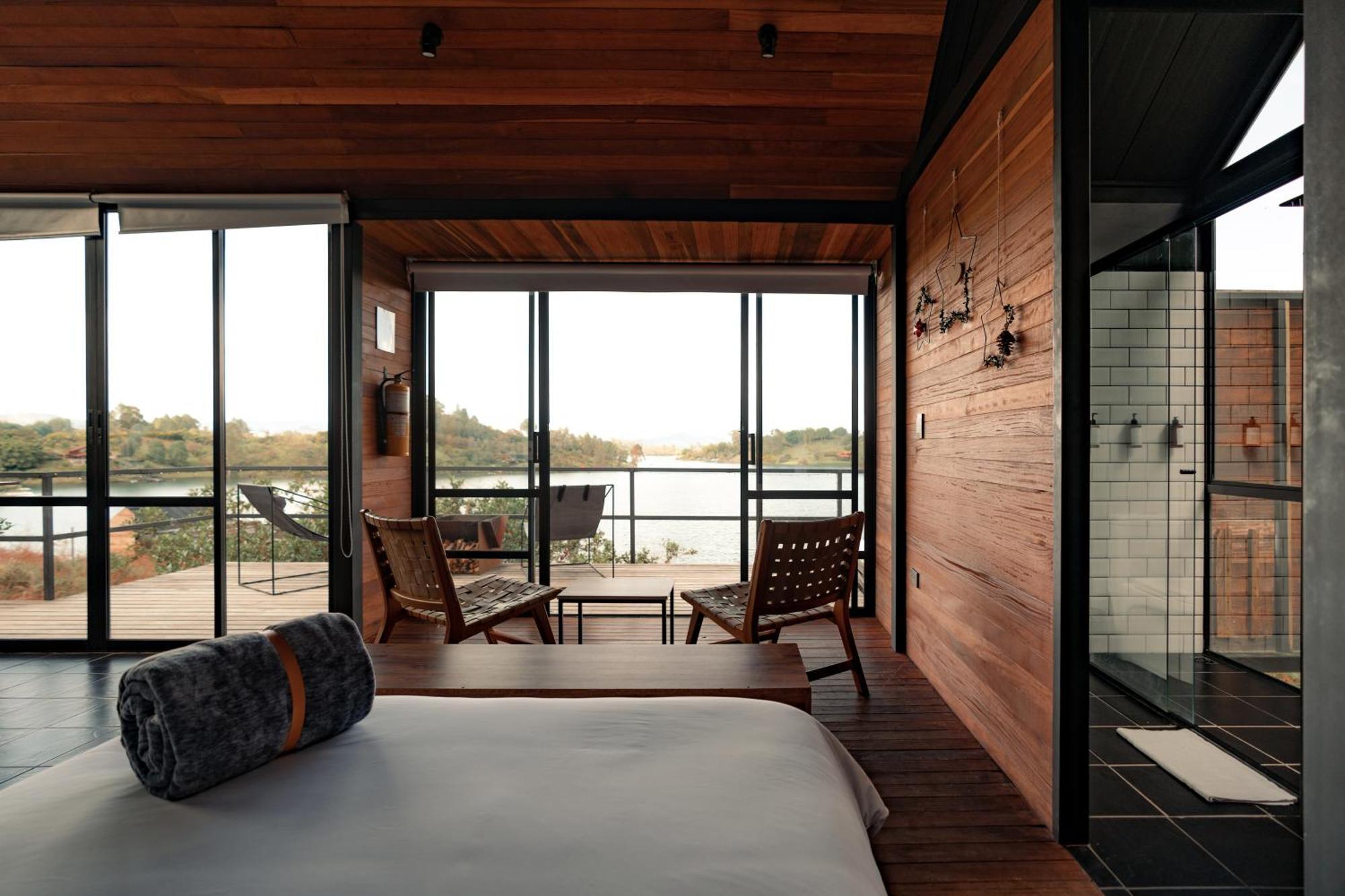 The Boato Hotel Guatape Luaran gambar Interior of the hotel
