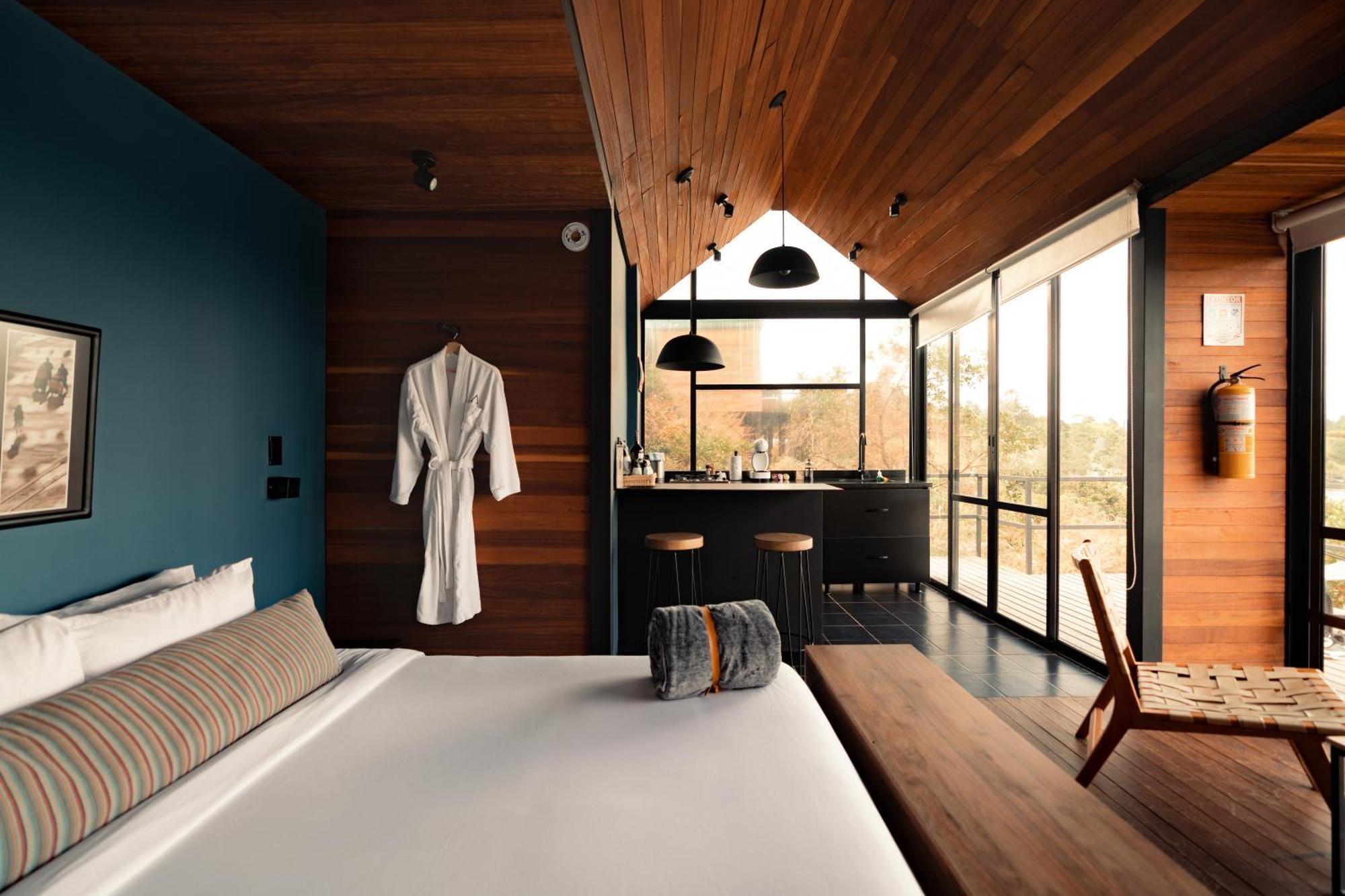 The Boato Hotel Guatape Luaran gambar A bedroom at the hotel